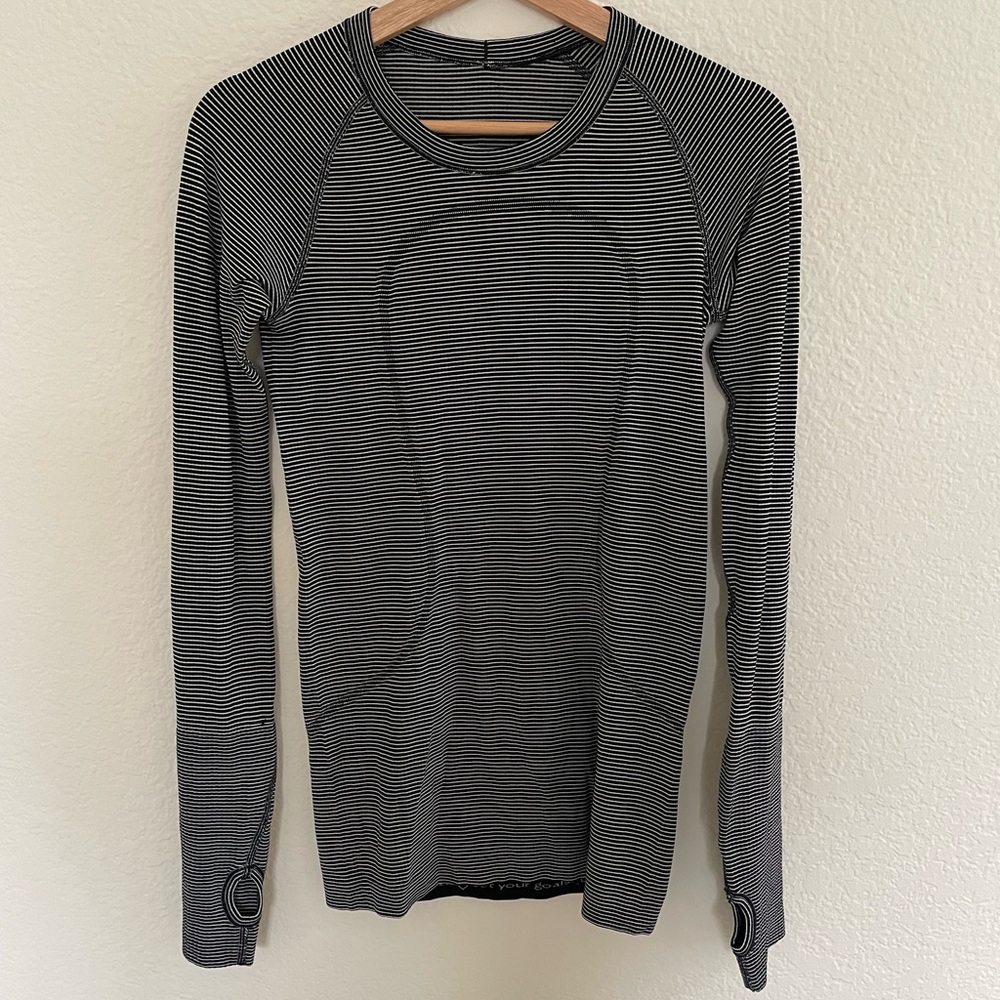 Lululemon Striped Black and White Longsleeve